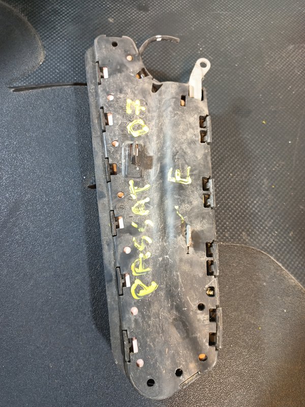Airbag Banco VW PASSAT B6 ESQUERDO 3C0880241