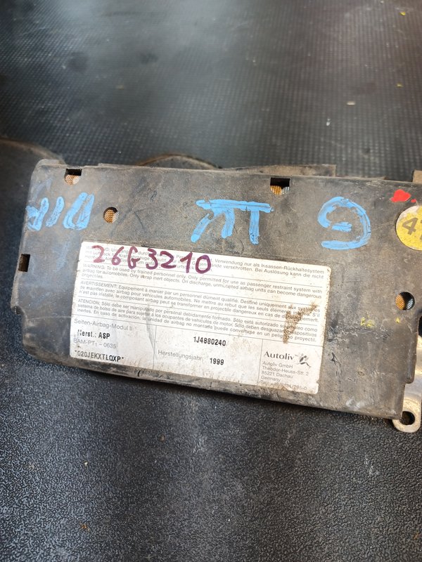 Airbag Banco VW Golf IV DIREITO 1J4880240