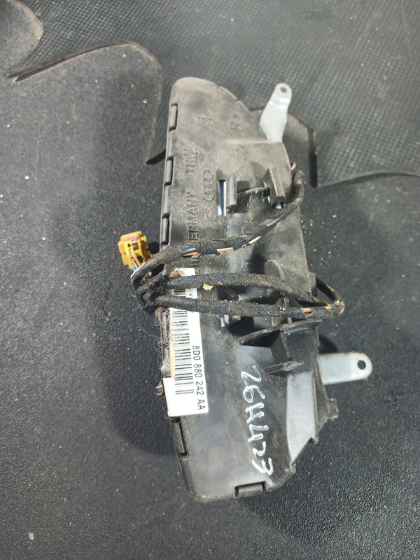 Airbag Banco Grupo VAG LATERAL DIREITO 8D0880242AA