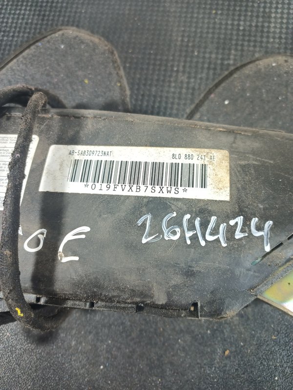 Airbag Banco Grupo VAG LATERAL ESQUERDO 8L0880241AE