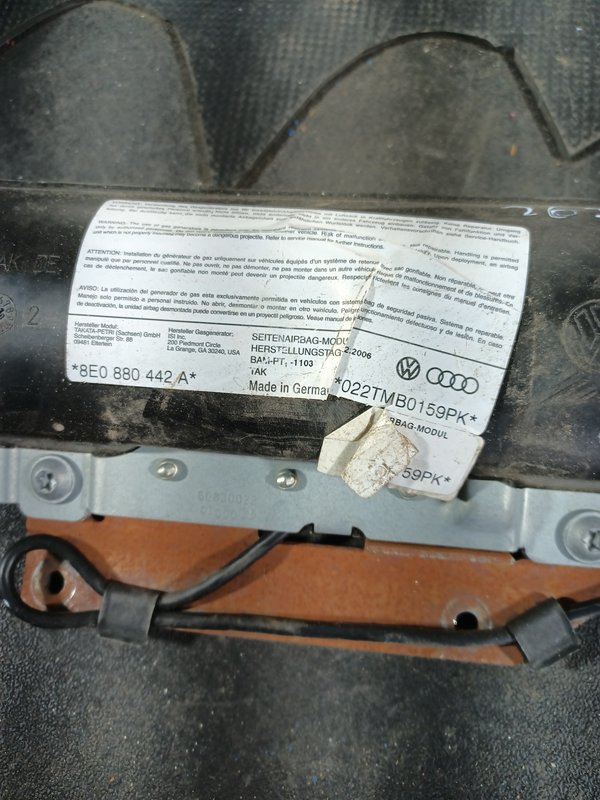 Airbag Banco AUDI A4 TRAZ DIREITO 8E0880442A