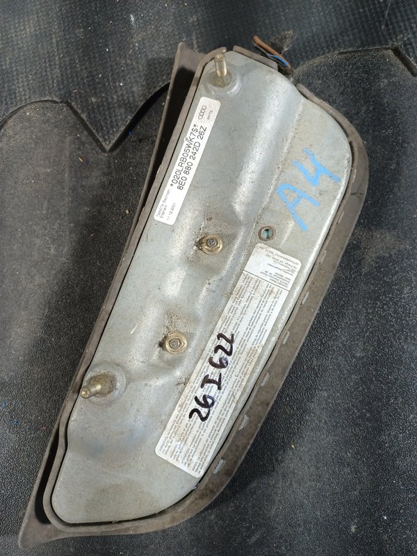 Airbag Banco AUDI A4 DIREITO 8E0880242D