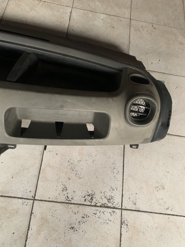 Tablier Renault Trafic III 1258227X