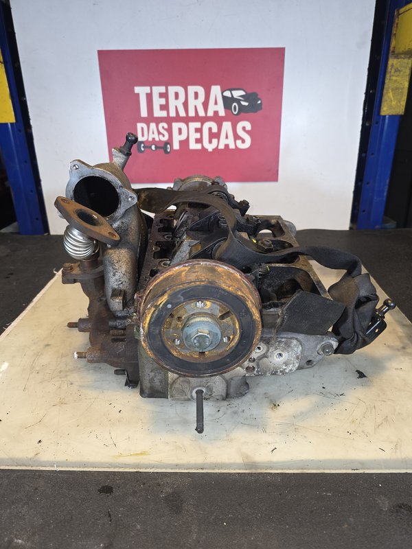 Colaca VW 1.4TDI AMF 045103373C