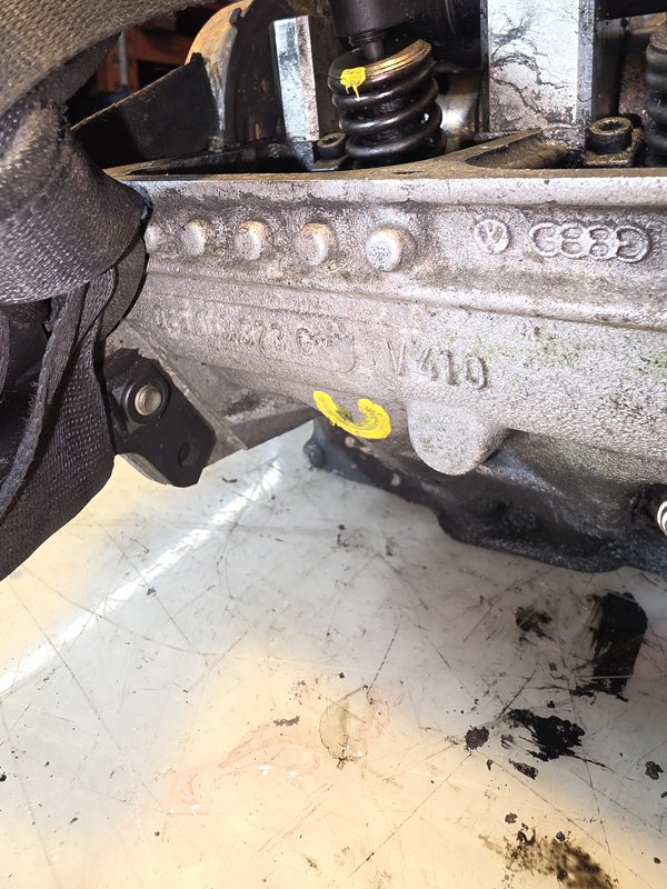 Colaca VW 1.4TDI AMF 045103373C