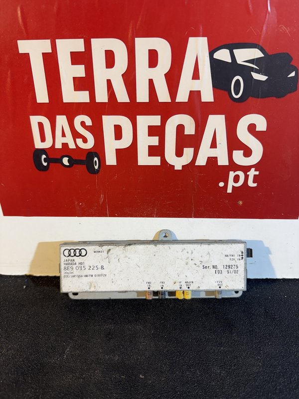 Amplificador de Antena Audi 8E9035225B
