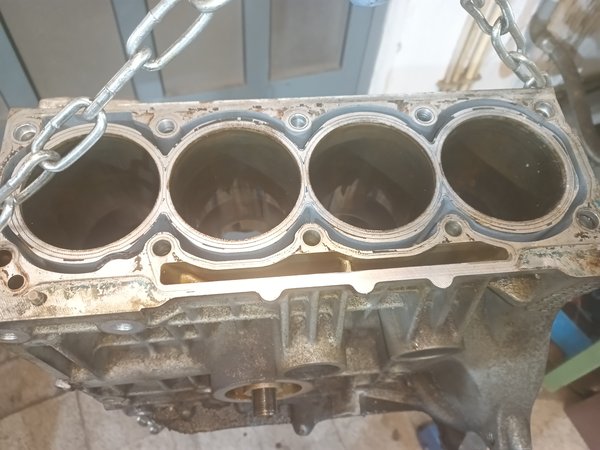 Bloco Armado VW 1.4MPI CGG 030103019AC/AE