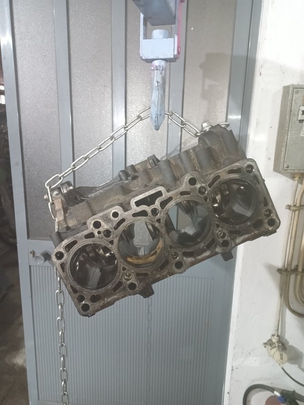 Bloco Armado VAG 1.6 TDI CAY 03L021BJ