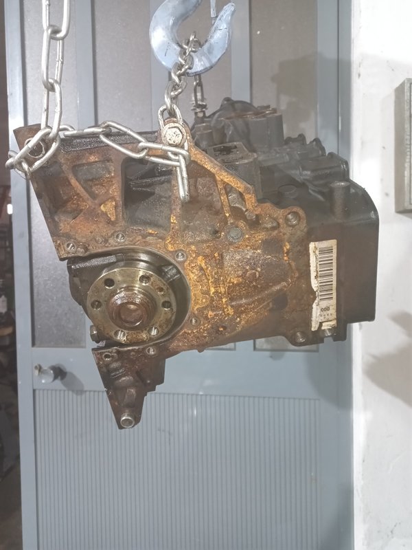 Bloco Armado VAG 1.6 TDI CAY 03L021BJ