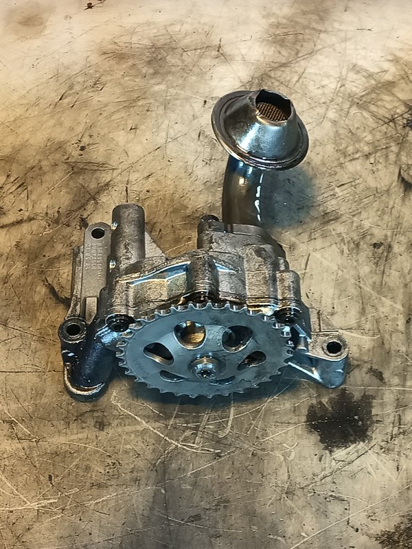 Bomba de Oleo VAG 1.9 TDI 038115105D