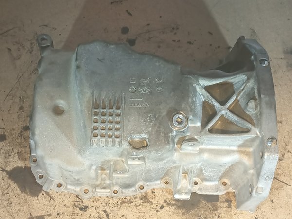 Carter do Motor Renault 1.5 K9K 111105878R