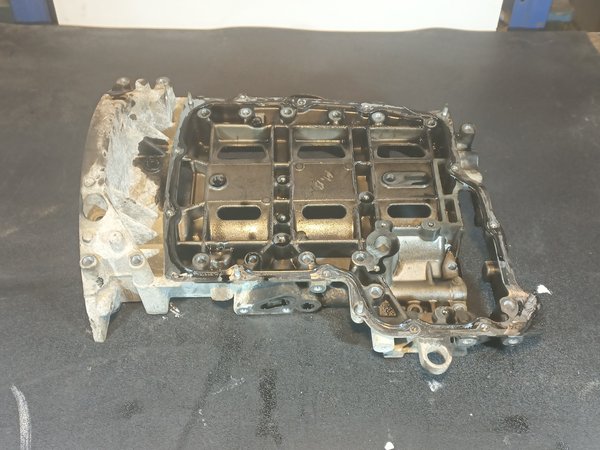 Sub-carter Ford/PSA 2.2 TDCI/HDI R83JA
