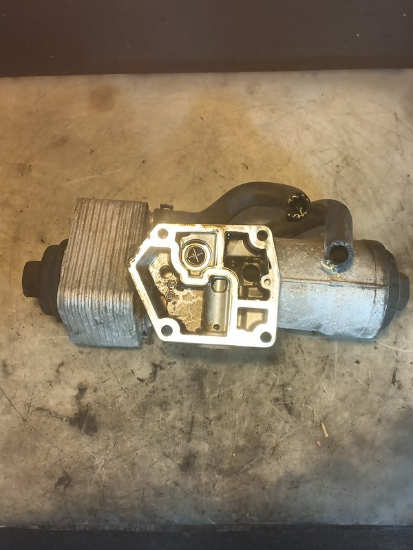 Corpo de Oleo VAG 2.0 TDI 045115389E
