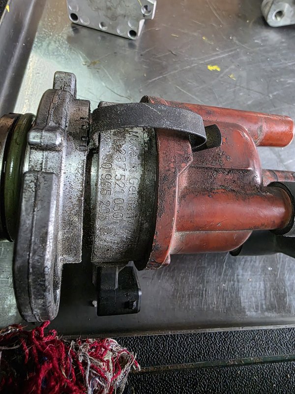 Distribuidor VW polo 030905205