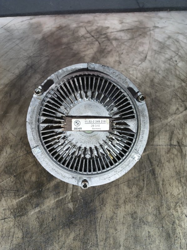 Viscoso Ventilador do Radiador BMW 3.0 M57 2249216