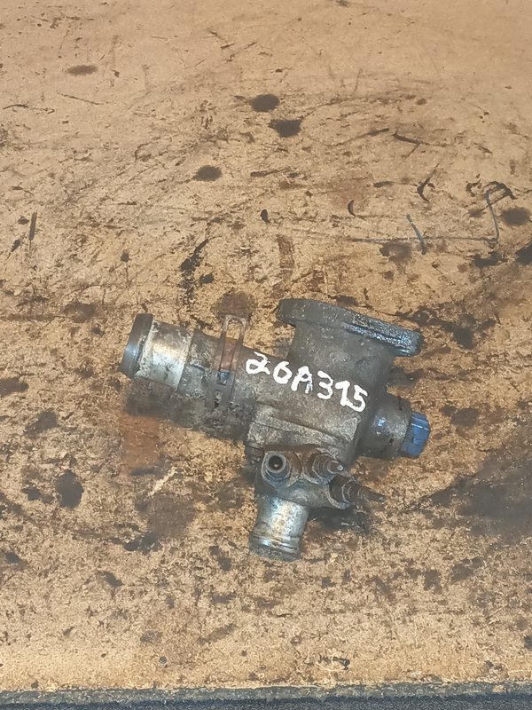 Falange Termostato VW 1.9TDI AGR 038121133A