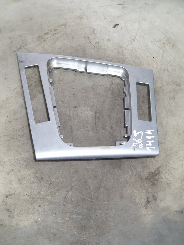 Outros Componentes BMW Suporte Comutador E46 8211465