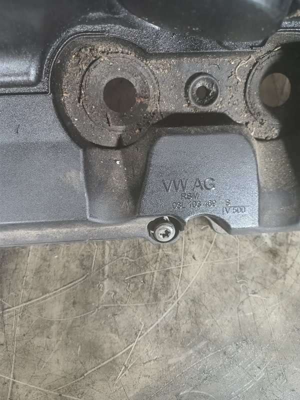 Tampa Valvulas VW 1.6 TDI 03L103469S