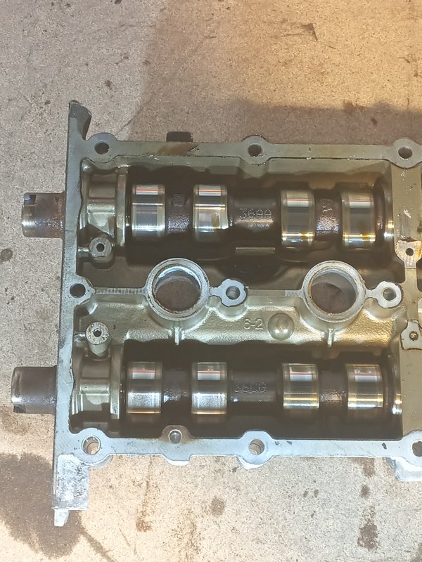 Tampa Valvulas VW 1.4MPI CGG 036103475