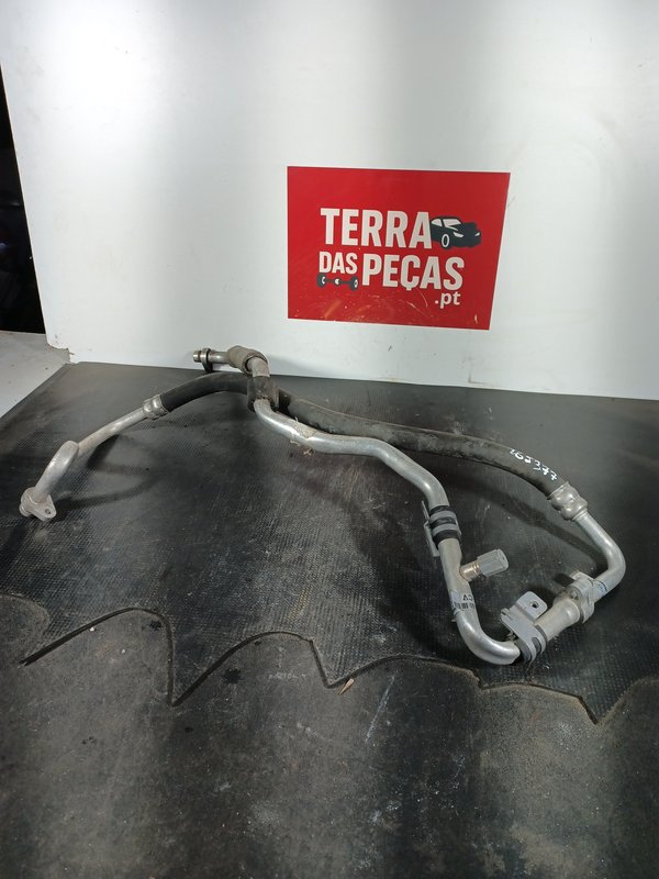 Tubo RENAULT MEGANE IV ar condicionado 924549656R