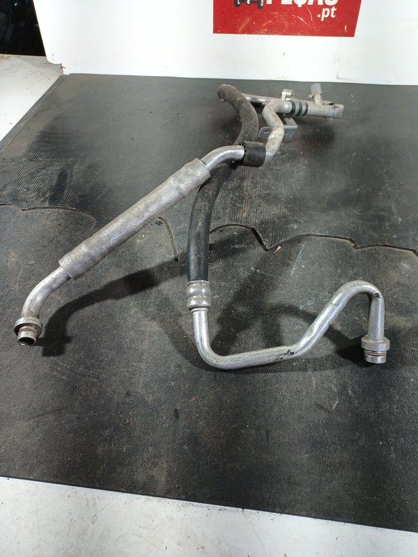 Tubo RENAULT MEGANE IV ar condicionado 924549656R