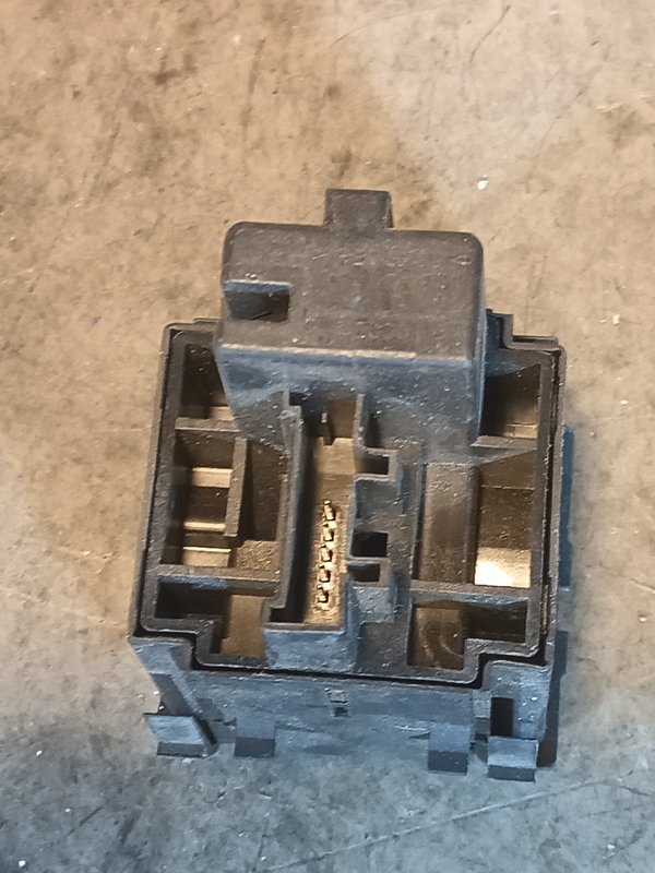 Botao Luz RENAULT 8200107522B