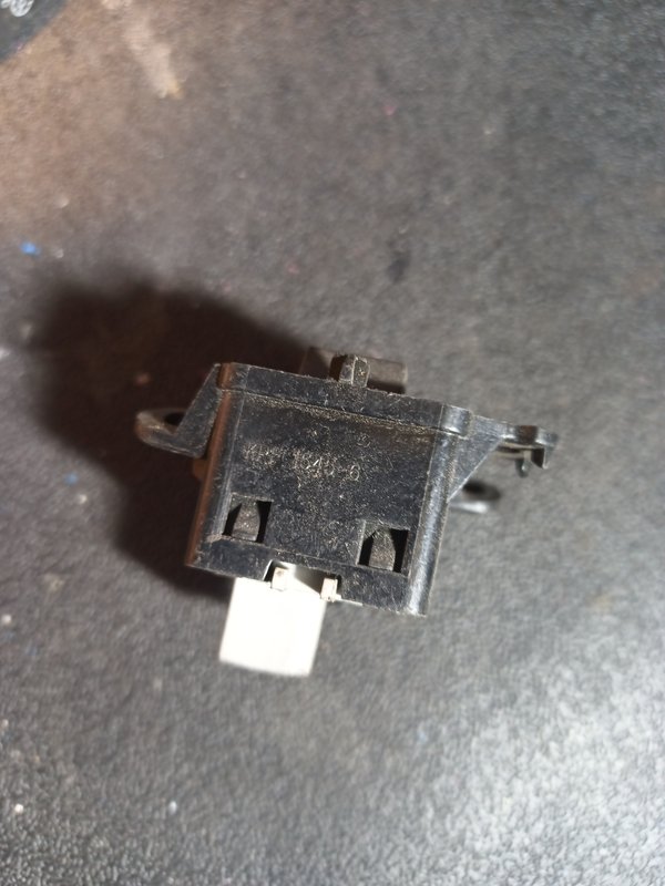 Botao Luz RENAULT KPF15456