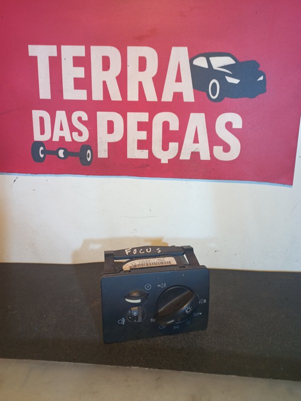 Botao Luz FORD FOCUS 4M5T13A024CA