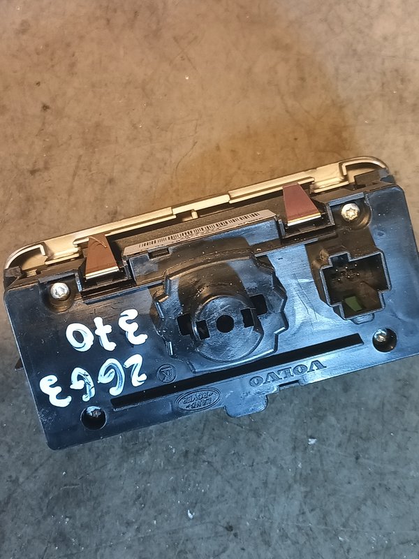 Botao Luz VOLVO V40 30739424