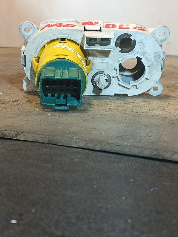 Botao Luz FORD MONDEO 95BB13K196GA