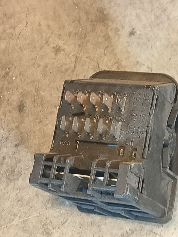 Comutador Luzes OPEL 90481764