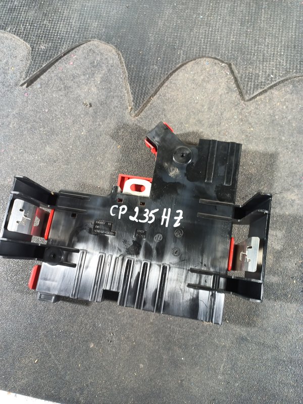 Distribuidor de corrente BMW S5 F11 5R PRETA 61149240490