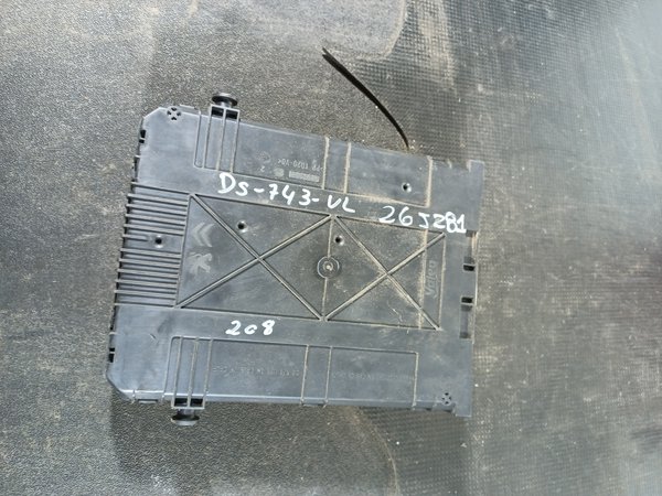 Caixa de Fusiveis PEUGEOT 208 I 9807532080