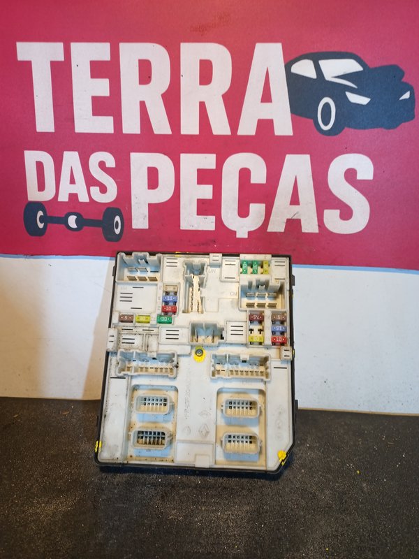 Caixa de Fusiveis RENAULT 284B61187RA B5