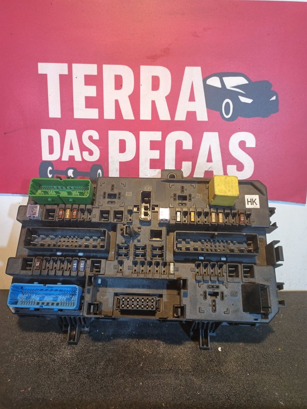 Caixa de Fusiveis OPEL GM13206762
