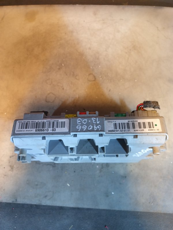 Caixa de Fusiveis BMW 690661303