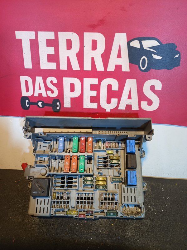 Caixa de Fusiveis BMW 690660703