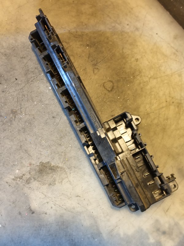 Caixa de Fusiveis BMW 693245201