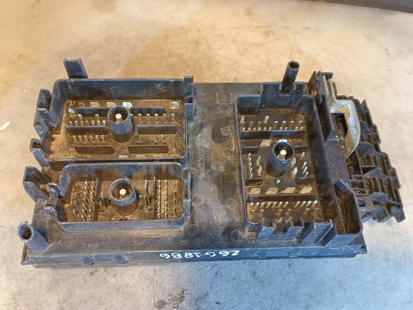 Caixa de Fusiveis OPEL C11000053