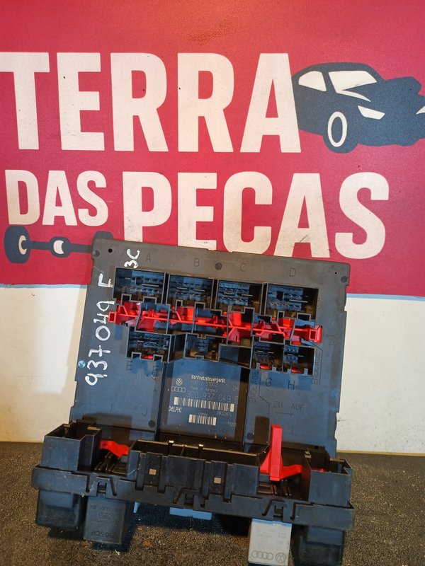 Caixa de Fusiveis GRUPO VW 3C0937049E