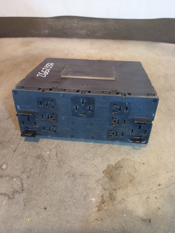 Caixa de Fusiveis GRUPO VW 3C0937049AH