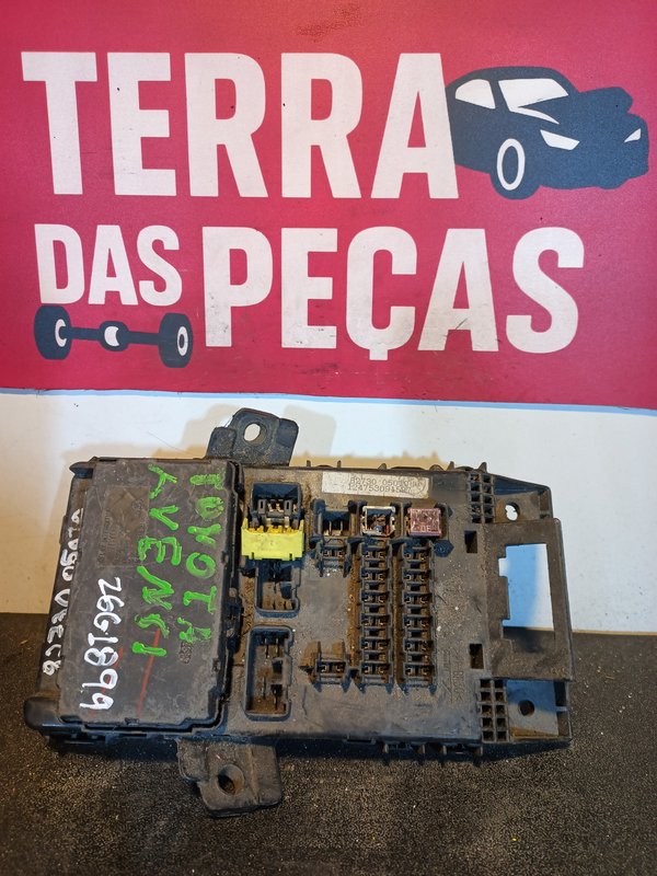 Caixa de Fusiveis TOYOTA 8273005070