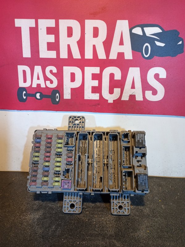 Caixa de Fusiveis HONDA 37832LN
