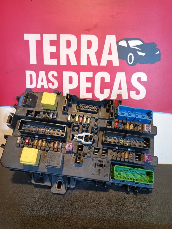 Caixa de Fusiveis OPEL 13145021