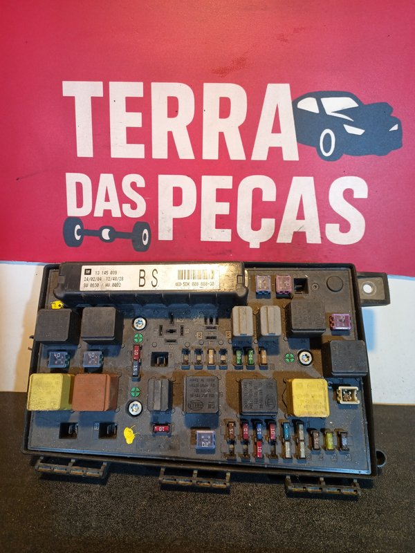 Caixa de Fusiveis OPEL 13145039