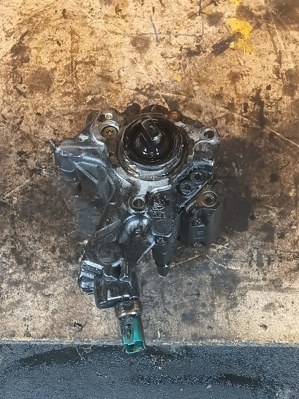 Bomba Injectora Ford/PSA 2.0 TDCI/HDI 9656391680 PSA 2.0 RH01