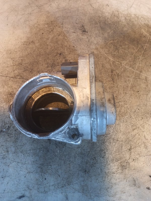Borboleta Admissao VAG AUDI VW SEAT SKODA 038128063L