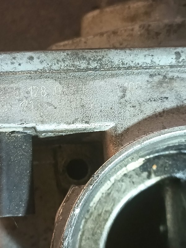 Borboleta Admissao VAG AUDI VW SEAT SKODA 038128063L