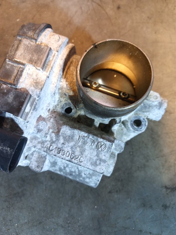 Borboleta Admissao VAG AUDI 1.0 TSI 04C133062C