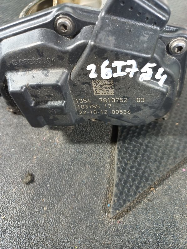 Borboleta Admissao BMW S5 F11 5R PRETA 10378517